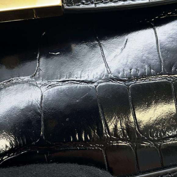 Versace Greca Goddess Embossed 2way Handbag Black - Picture 7 of 15